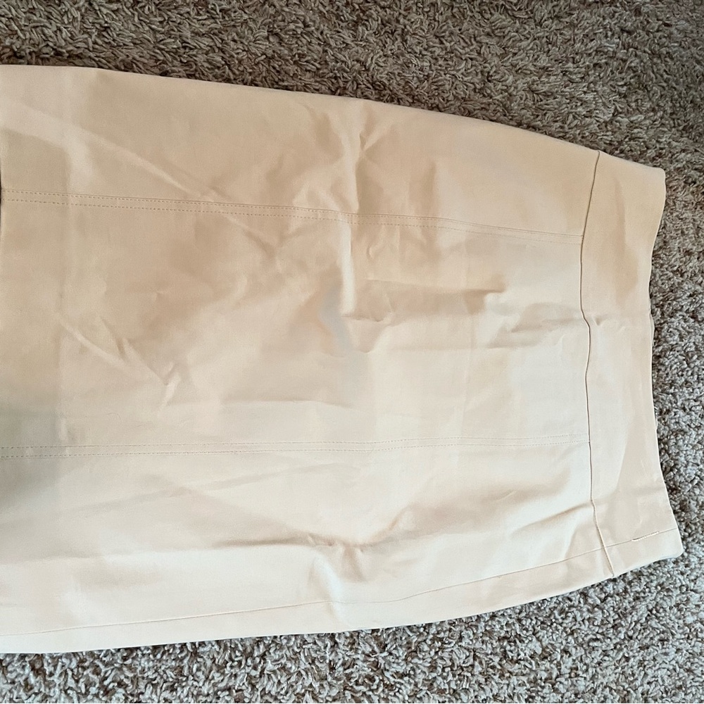 Professional khaki pencil skirt